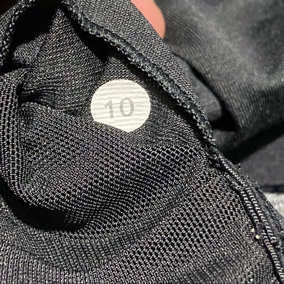 Lululemon run for your life tank black grey 10 - Picture 7 of 8